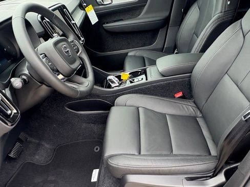 New 2026 Volvo XC40 B5 Plus w/ Protection Package Premier image 16