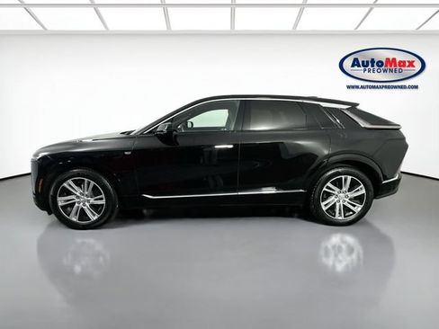 Used 2024 Cadillac Lyriq Tech AWD/4WD image 4
