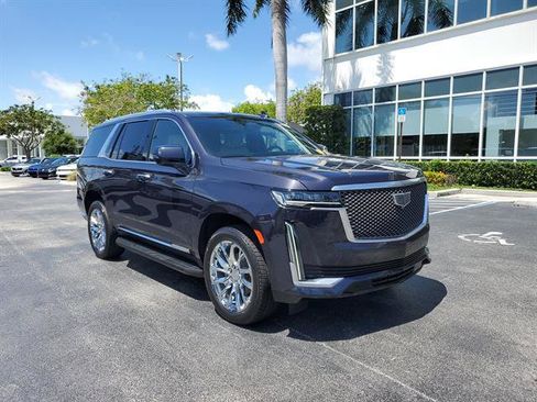 Certified 2023 Cadillac Escalade Premium Luxury w/ LPO, Radiant Package AWD/4WD image 26