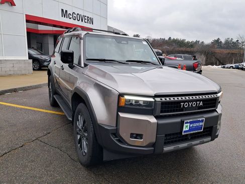 Used 2024 Toyota Land Cruiser w/ Premium Package image 9