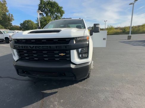 Used 2022 Chevrolet Silverado 3500 W/T w/ WT Convenience Package image 3