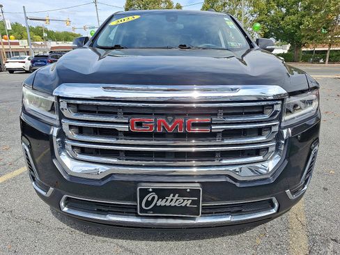 Used 2023 GMC Acadia SLE w/ Driver Convenience Package image 8