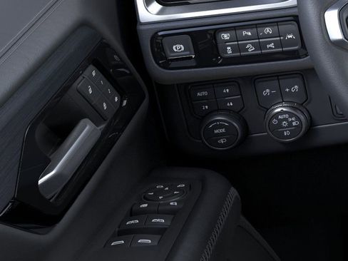 New 2026 GMC Yukon XL Denali w/ Denali Reserve Package image 46