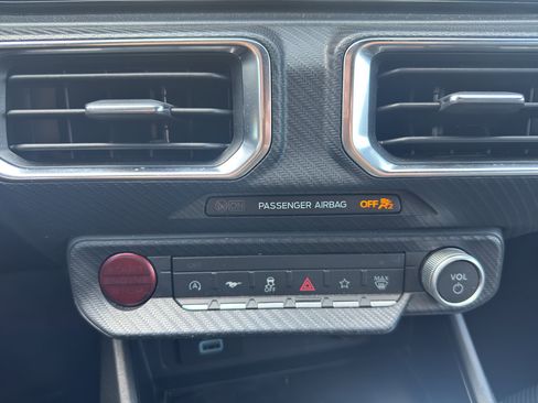 Used 2025 Ford Mustang Premium RWD image 11