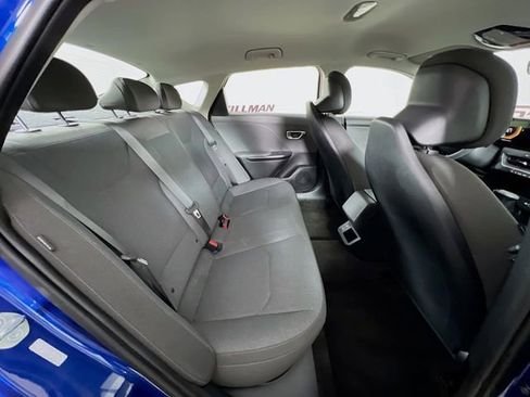 Used 2025 Kia K4 FWD image 37