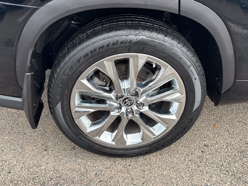 Used 2020 Toyota Highlander Limited AWD/4WD image 42