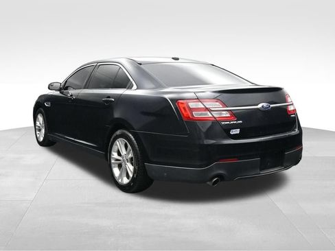 Used 2015 Ford Taurus SEL FWD image 3