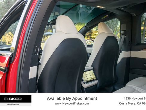 Used 2023 Tesla Model X image 18