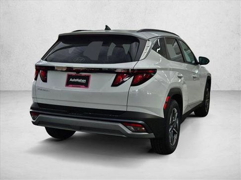 New 2026 Hyundai Tucson SEL FWD image 3