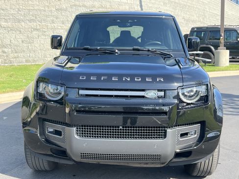 Used 2024 Land Rover Defender 130 Outbound image 11