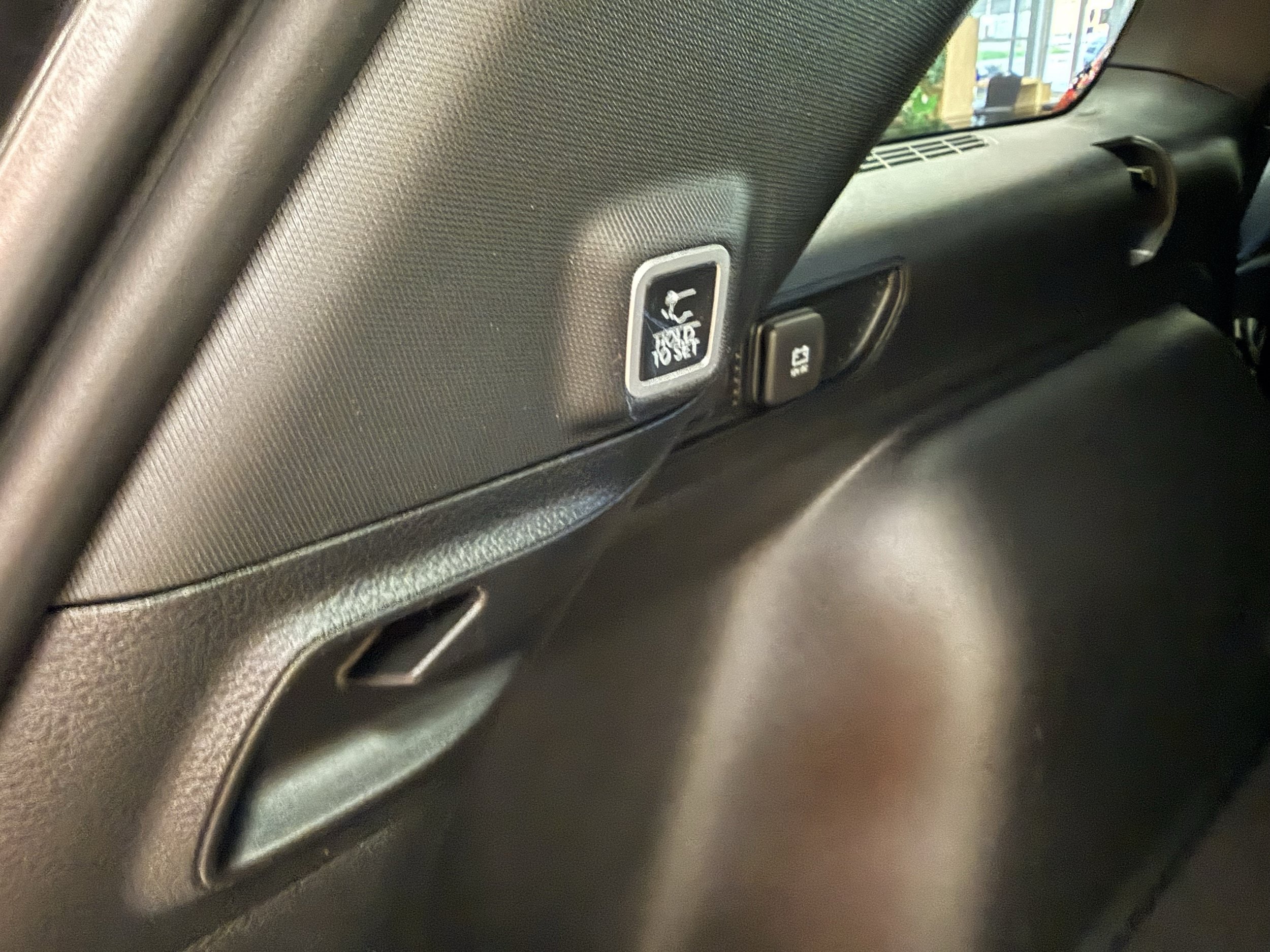 Used 2023 Jeep Grand Cherokee Altitude AWD/4WD image 16