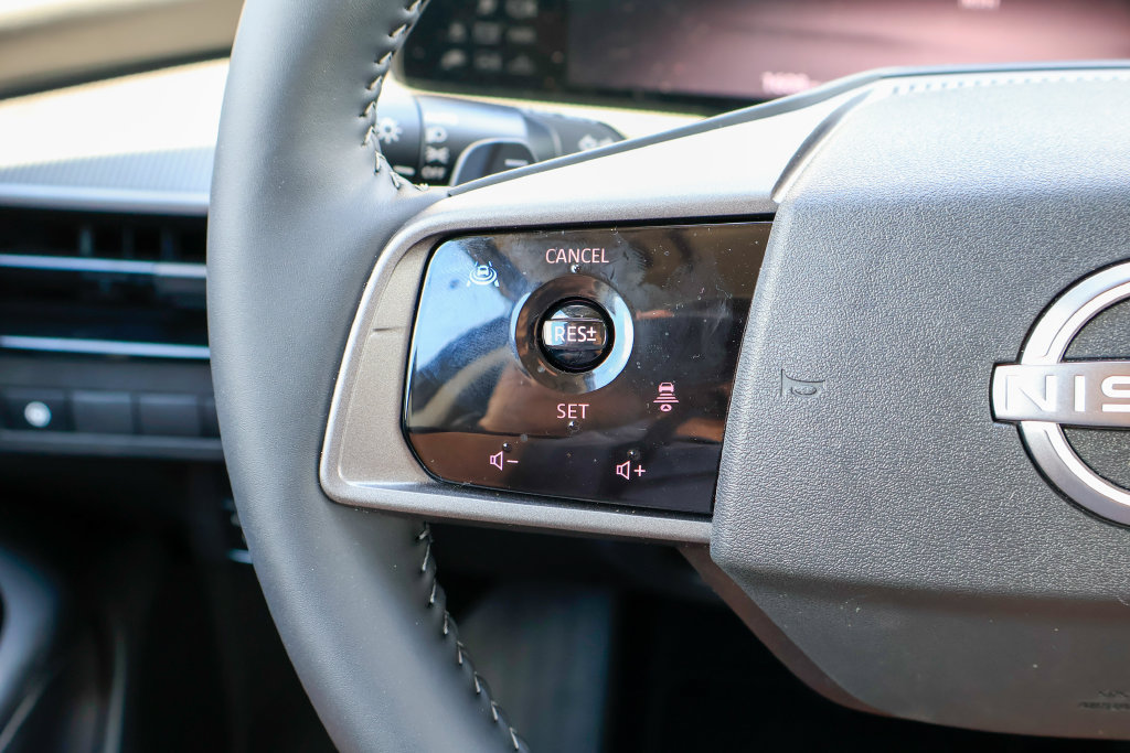 Certified 2026 Nissan Murano SV AWD/4WD image 12