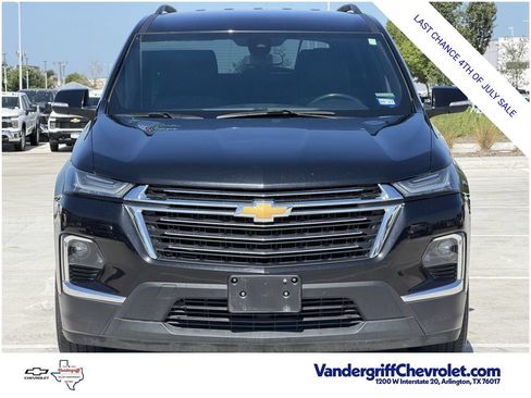 Certified 2022 Chevrolet Traverse LT FWD image 6