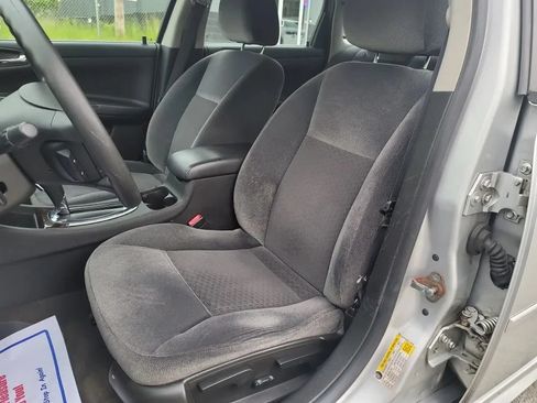Used 2016 Chevrolet Impala Limited LS FWD image 9