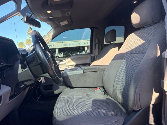 Used 2017 Ford F150 XLT w/ Equipment Group 302A Luxury AWD/4WD image 8