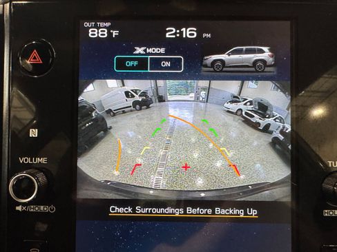 Used 2025 Subaru Forester Premium AWD/4WD image 19