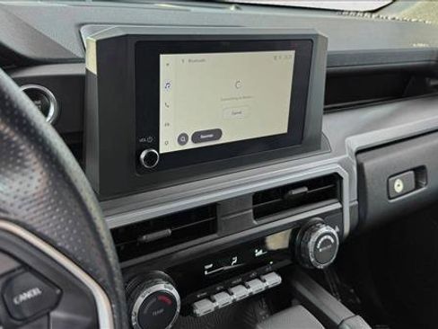 Certified 2025 Toyota 4Runner SR5 AWD/4WD image 12