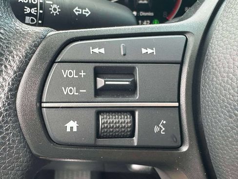 Certified 2026 Honda HR-V LX image 17