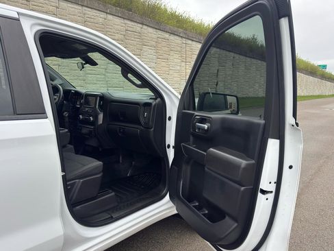 Used 2021 GMC Sierra 1500 4x4 Double Cab w/ Sierra Value Package image 24