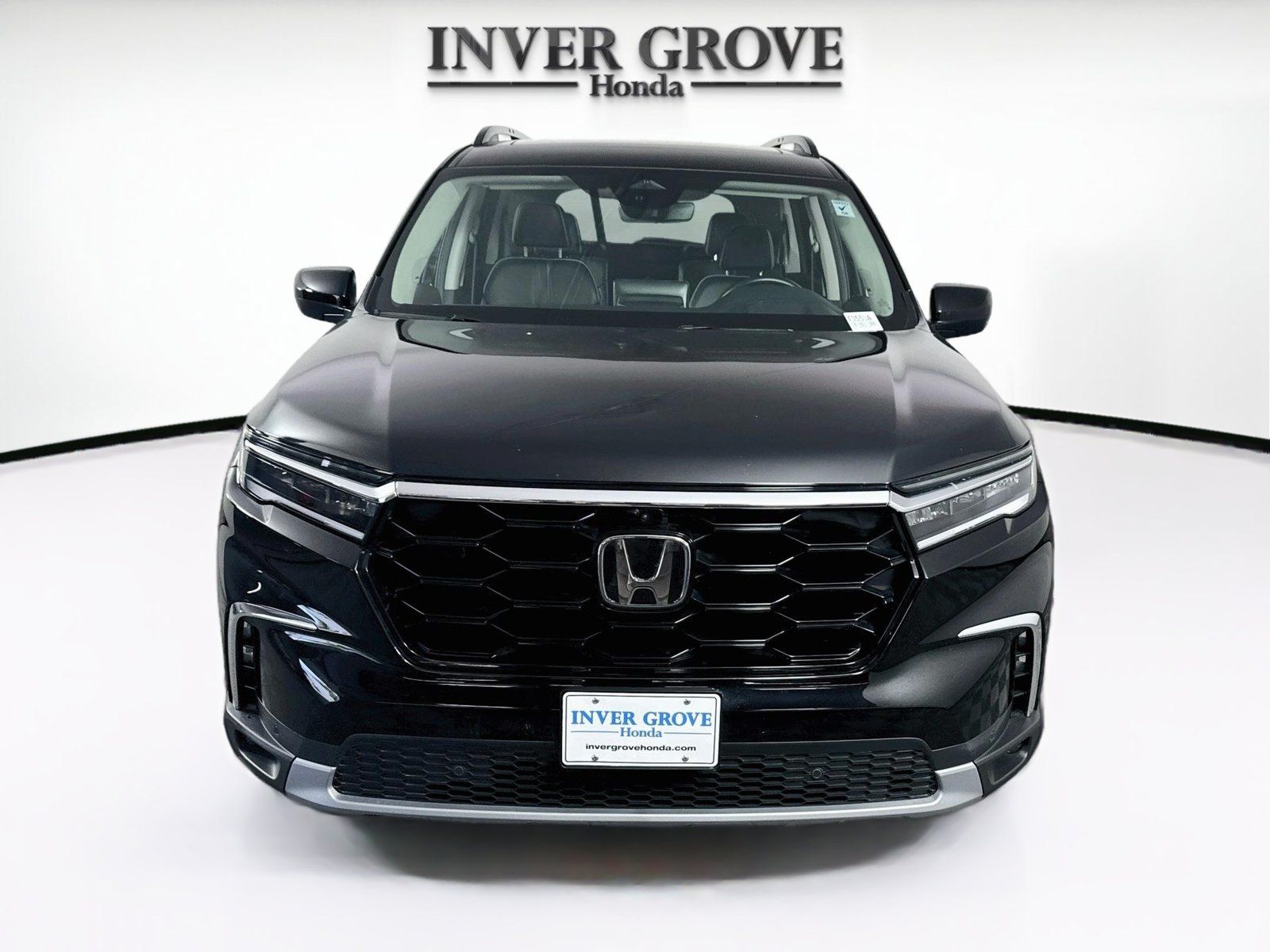 Used 2025 Honda Pilot Elite image 2