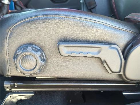 Used 2023 Jeep Gladiator Rubicon w/ Safety Group image 12