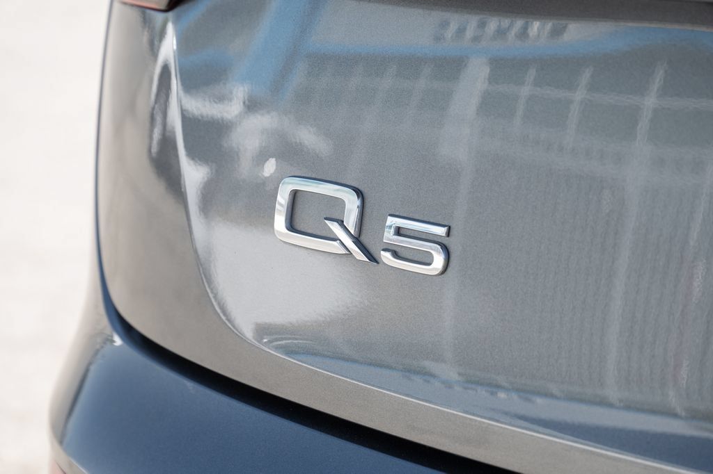 Used 2024 Audi Q5 2.0T Premium Plus AWD/4WD image 14