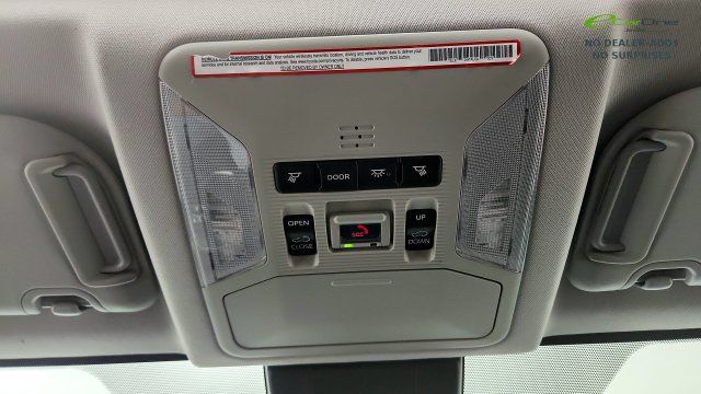 Used 2021 Toyota RAV4 XLE Premium AWD/4WD image 71