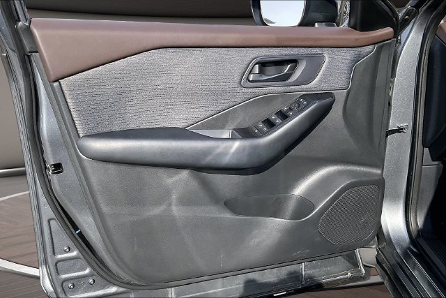 Certified 2023 Nissan Rogue S FWD image 21