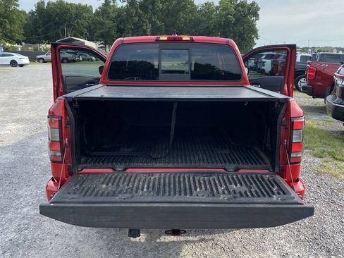 Used 2022 Nissan Frontier SV w/ Technology Package AWD/4WD image 17