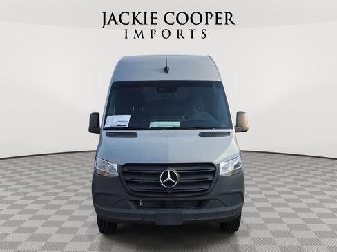 New 2024 Mercedes-Benz Sprinter 3500 image 2