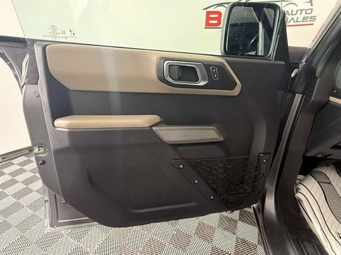 Used 2022 Ford Bronco Wildtrak AWD/4WD image 16