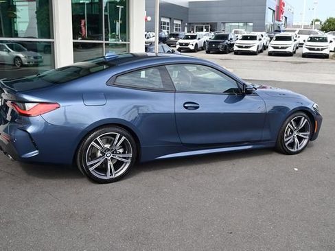 Used 2022 BMW 430i Coupe w/ M Sport Package RWD image 11
