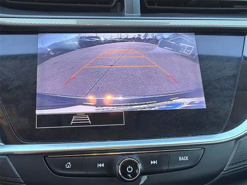 Used 2022 Buick Encore GX Essence image 27