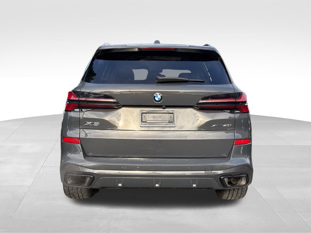 Used 2025 BMW X5 xDrive40i w/ M Sport Package AWD/4WD image 9