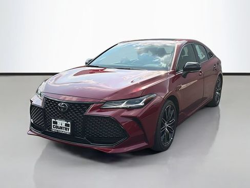 Used 2020 Toyota Avalon Touring w/ Advanced Safety Package FWD image 3