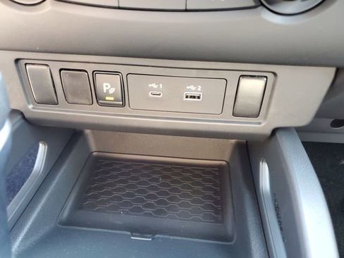 New 2026 Nissan Frontier SV image 18