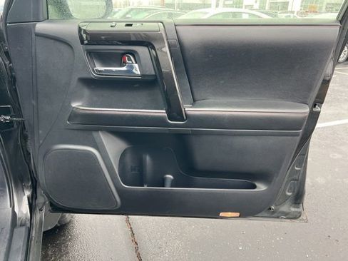 Used 2014 Toyota 4Runner Trail image 35