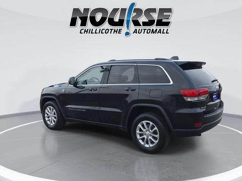 Used 2021 Jeep Grand Cherokee Laredo AWD/4WD image 6
