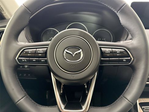New 2026 MAZDA CX-90 3.3 Turbo w/ Preferred Package AWD/4WD image 19