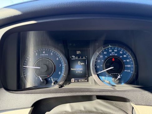 Used 2017 Toyota Sienna XLE Premium image 26