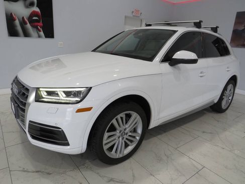 Used 2018 Audi Q5 2.0T Premium Plus w/ Premium Plus Package AWD/4WD image 7