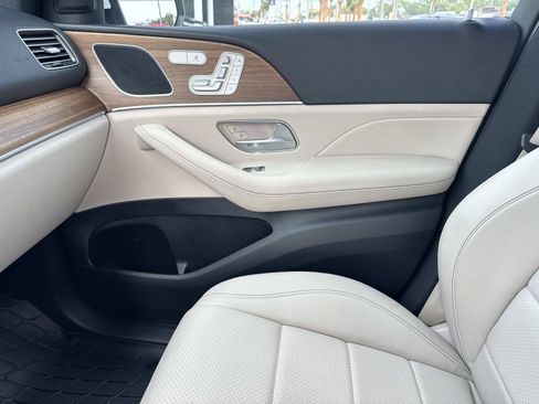 Certified 2025 Mercedes-Benz GLE 350 4MATIC image 24