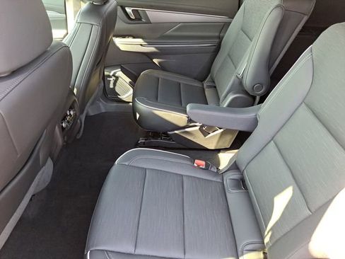 Used 2026 Buick Enclave Sport Touring w/ Super Cruise Package image 10