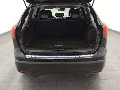 Used 2019 Nissan Rogue Sport SL image 29