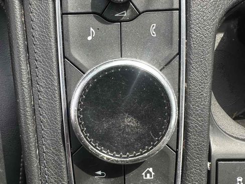 Used 2019 Cadillac XT4 Premium Luxury image 20