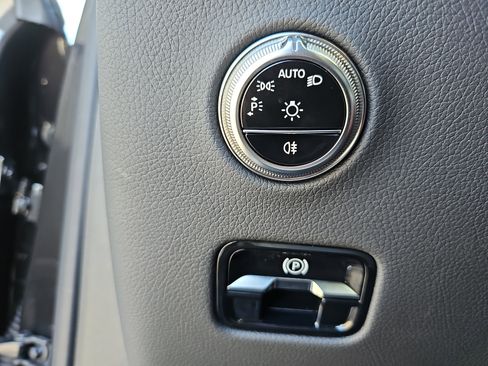 New 2026 Mercedes-Benz GLC 300 image 27