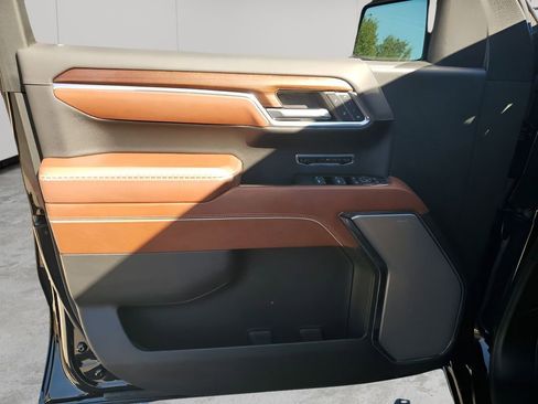 Certified 2024 GMC Sierra 1500 Denali Ultimate image 25