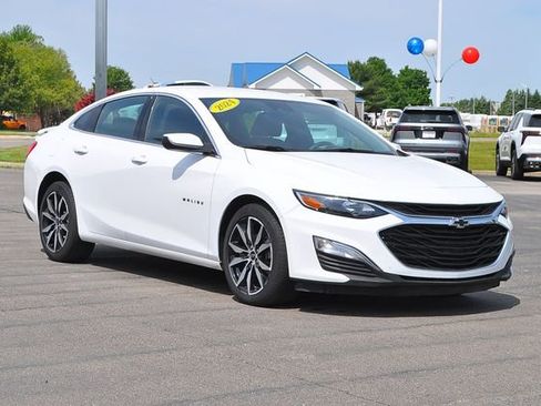 Used 2024 Chevrolet Malibu RS FWD image 1
