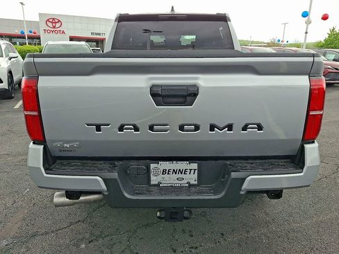 New 2026 Toyota Tacoma SR5 AWD/4WD image 6