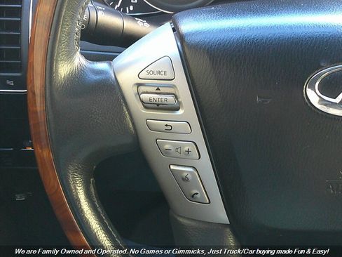 Used 2015 INFINITI QX80 2WD w/ Deluxe Technology Package image 49